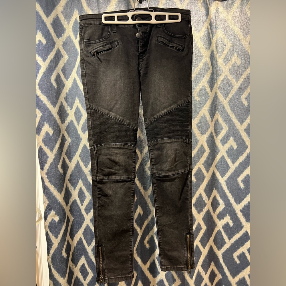 Free People Black Skinny Jeans Size 28​